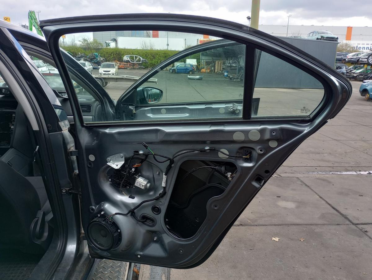 VW Jetta VI orig Fensterheber hinten rechts Fond elekt ohne Motor Bj 2016