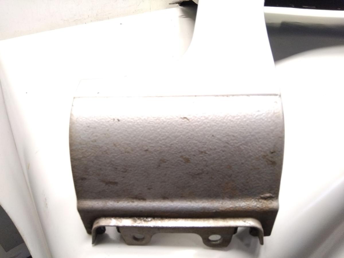 Renault Clio 3 original Kotfl&uuml;gel vorn rechts Index 185 silber BJ2005