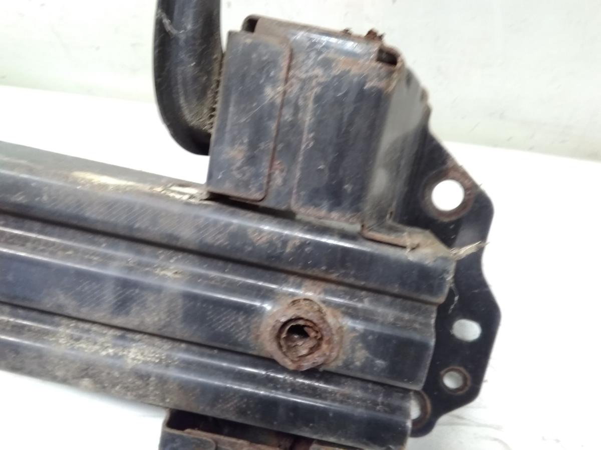 Dodge Journey 1 original Träger Verstärkung Stoßfänger Stoßstange vorn BJ2010