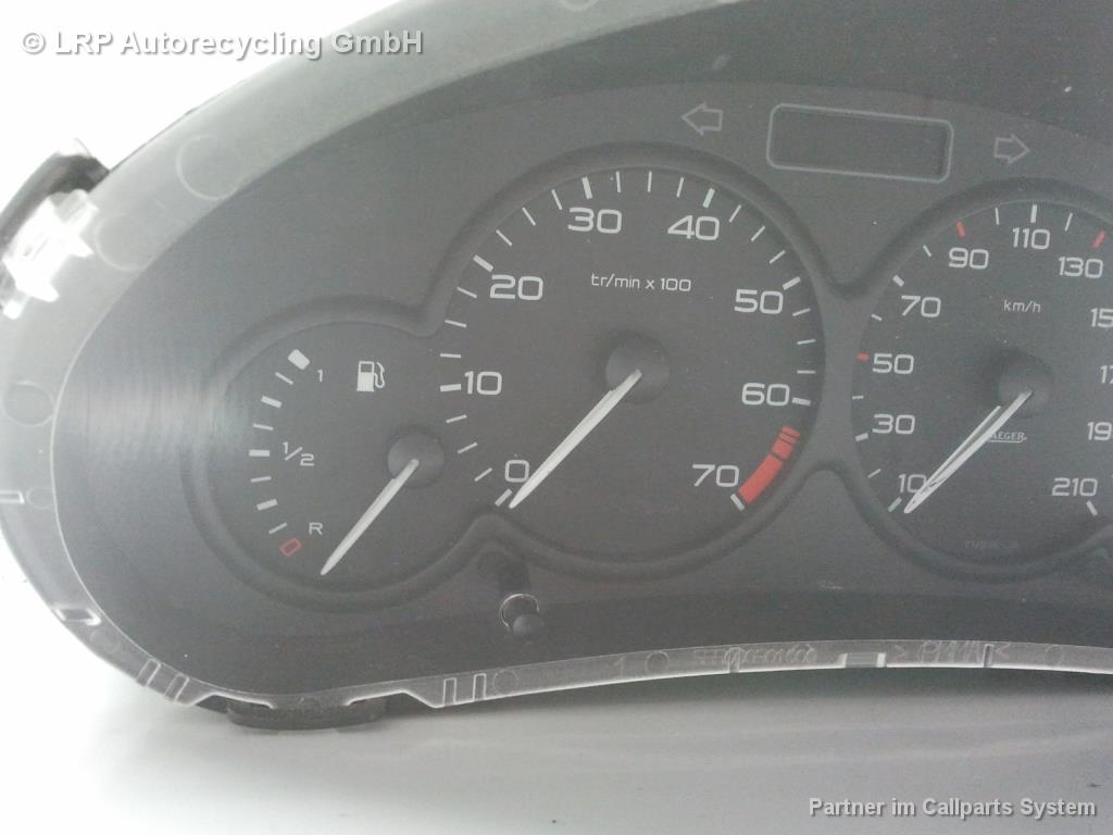 Peugeot 206 BJ2005 Tacho Kombiinstrument 9656696180 Jaeger