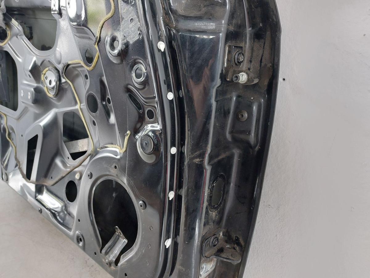 Audi A4 8E 8EC B7 Avant T&uuml;r vorn links Fahrert&uuml;r T&uuml;rblatt LZ9Y Phantomschwarz