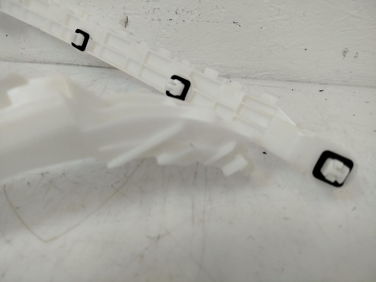 Mitsubishi Eclipse Cross GK0 ab21 Satz Halter Einschub Sto&szlig;f&auml;nger hinten OEM