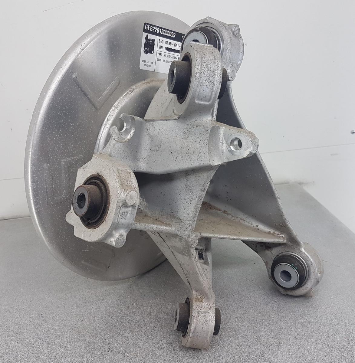 Tesla Model Y Achsschenkel hinten rechts Bj22 1188416-00-F 335x22mm Performance