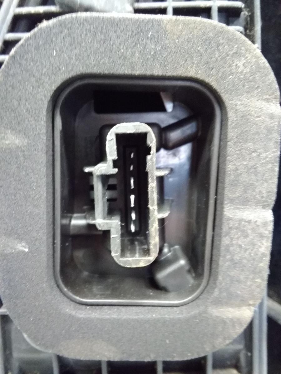 Opel Combo E Cargo original R&uuml;ckleuchte Heckleuchte rechts Bj.2023 f&uuml;r Heckt&uuml;ren