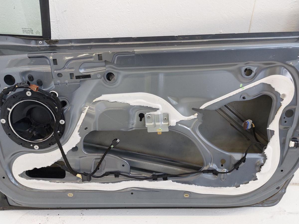 Citroen DS3 Sport Chic T&uuml;r vorn rechts Beifahrert&uuml;r im Rohbau KTH Thorium Grau