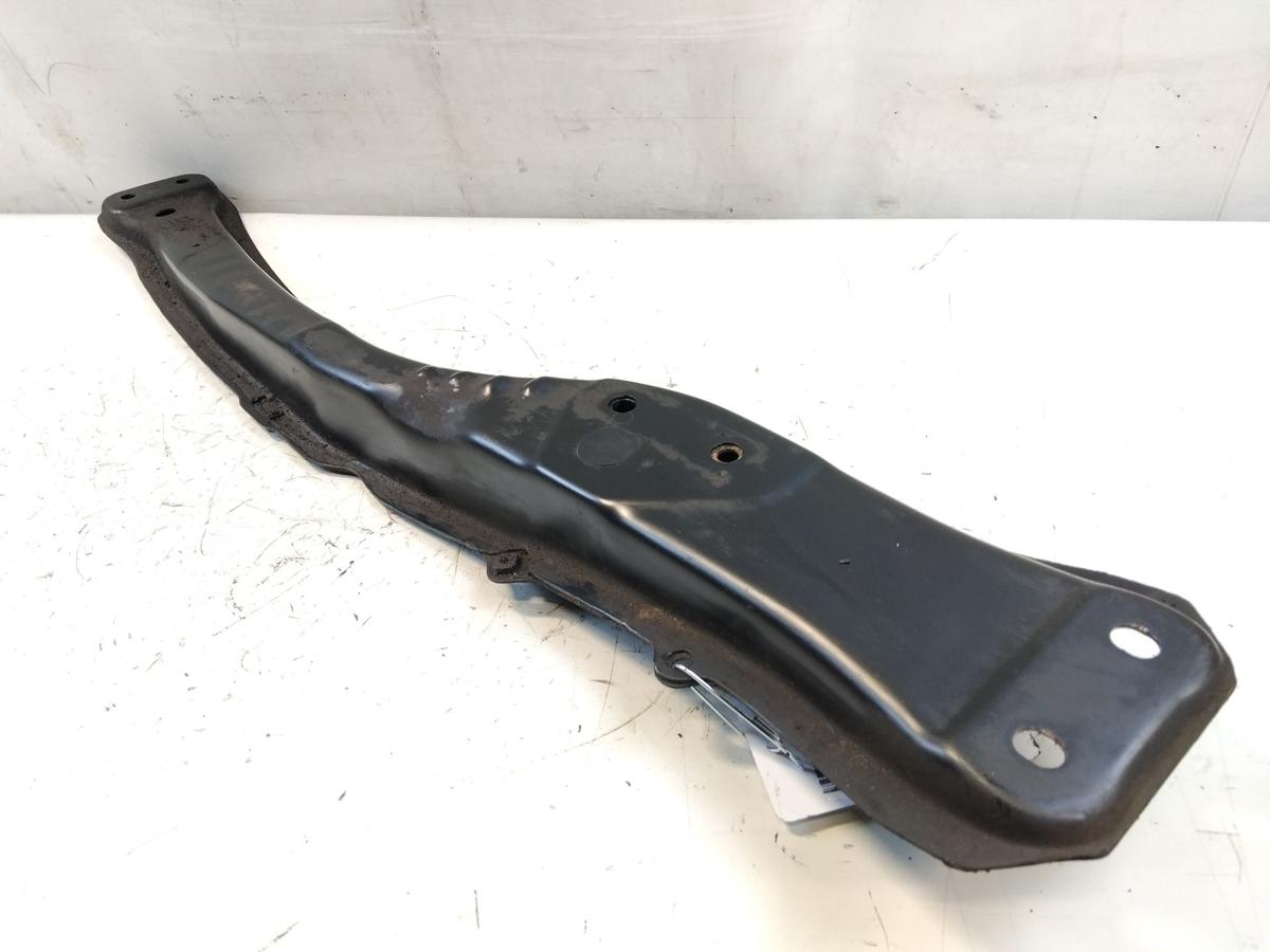 Toyota Avensis T22 original Quertr&auml;ger L&auml;ngstr&auml;ger vorn 1.8 95kw 1ZZ BJ2002