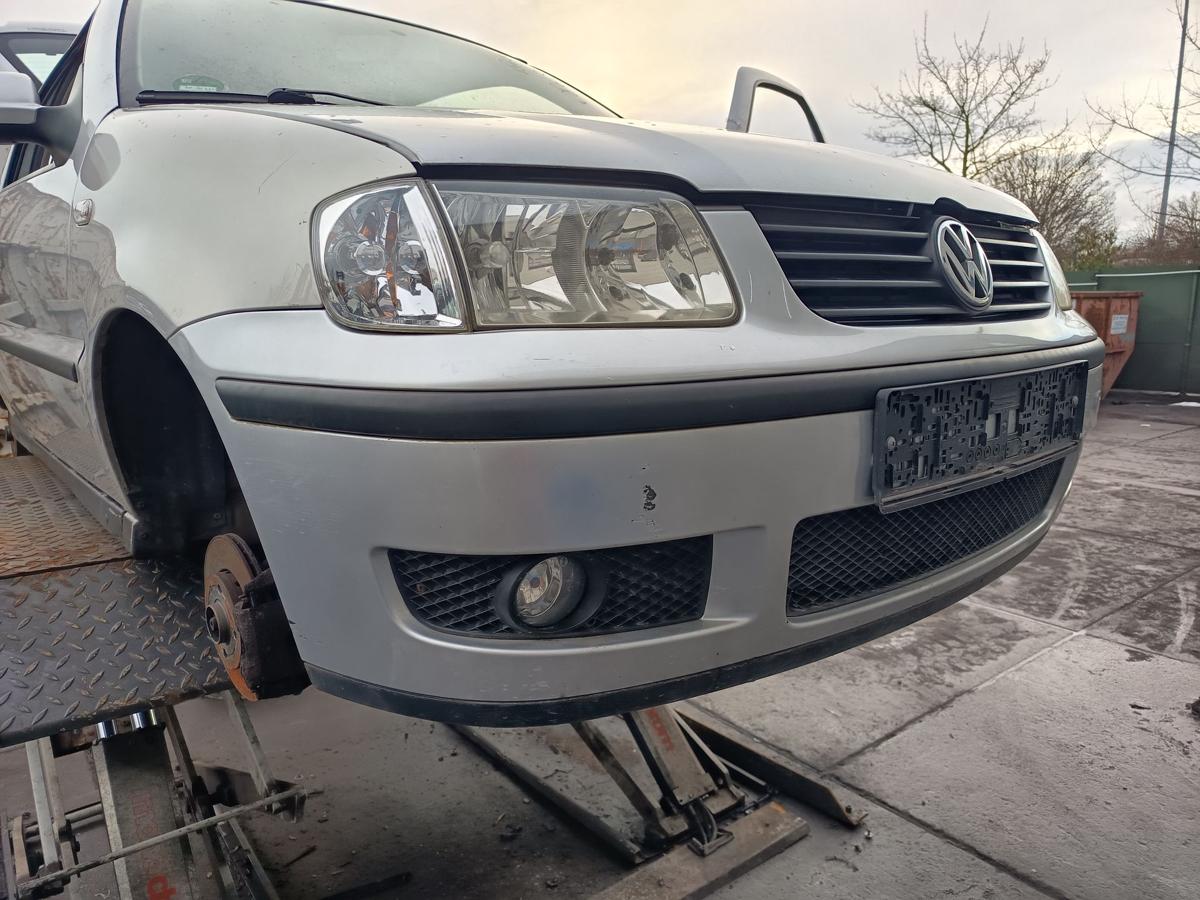 VW Polo III 6N2 original Sto&szlig;stange F&auml;nger vorn/Front A7W Reflexsilber Bj 2001