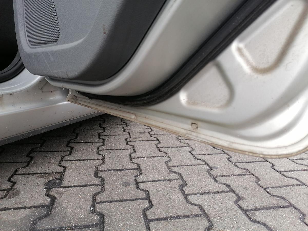 Ford Focus 2 original Tür hinten rechts Polar-Silber Metallic Fließheck Facelift Rohbau Bj.2008