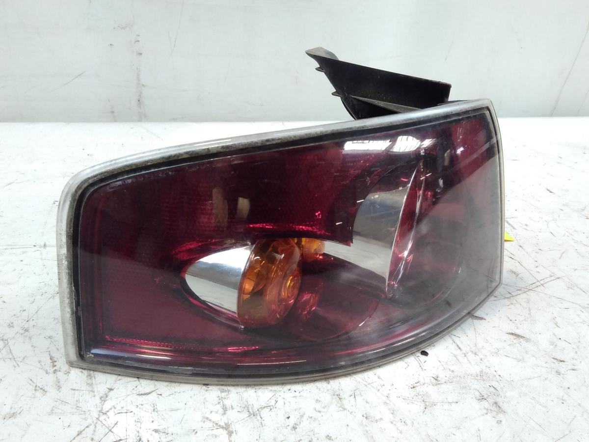 Seat Ibiza 6L original Rückleuchte Heckleuchte links Facelift abgedunkelt BJ2007
