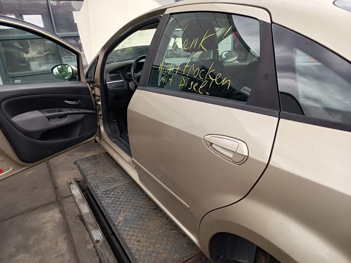 Fiat Linea original Tür hinten links Fond 261/A Elfenbein Bj 2008