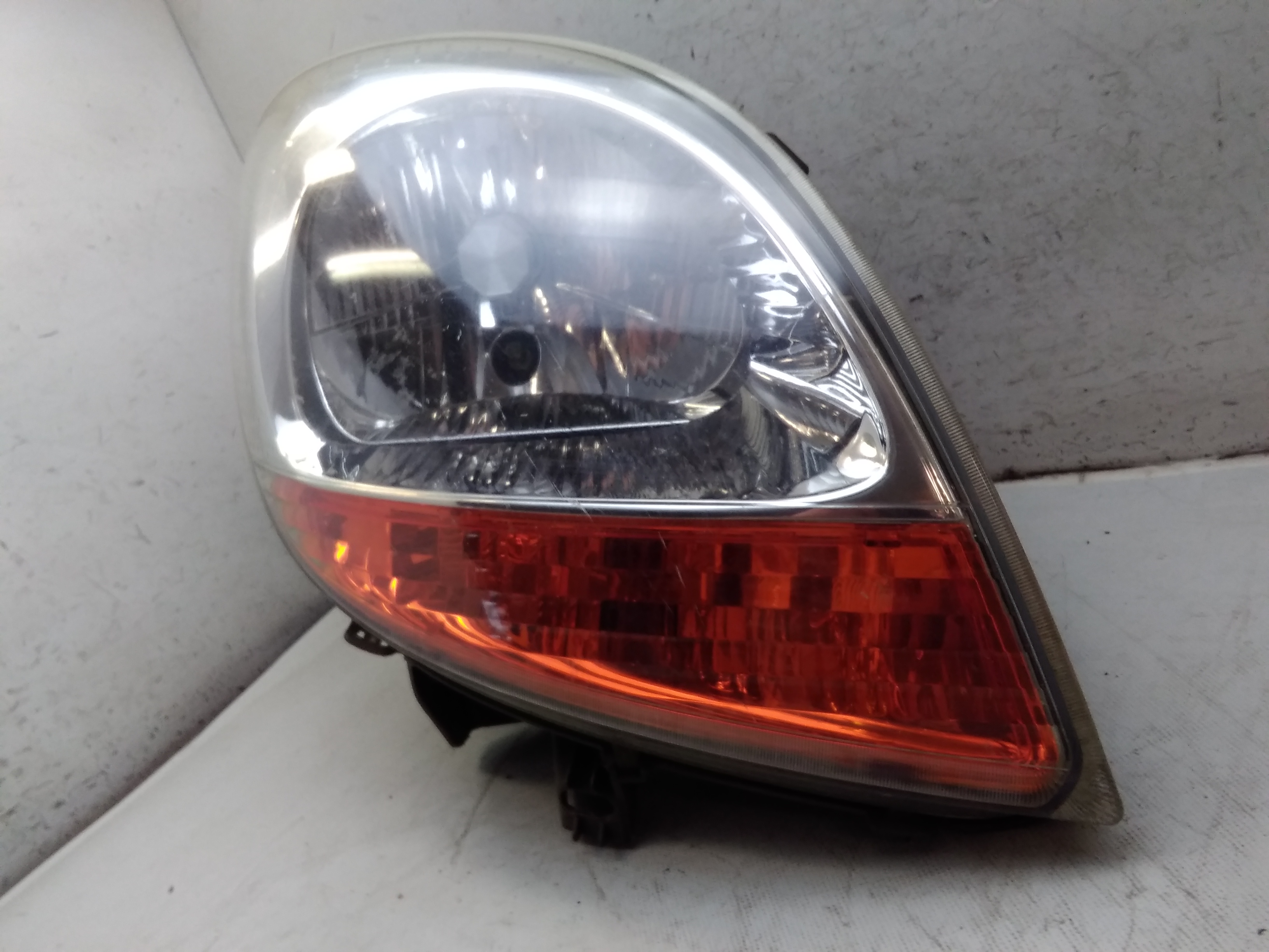 Renault Kangoo Bj.2003 original Scheinwerfer rechts Halogen 89008436 Valeo Facelift ab 04/2003