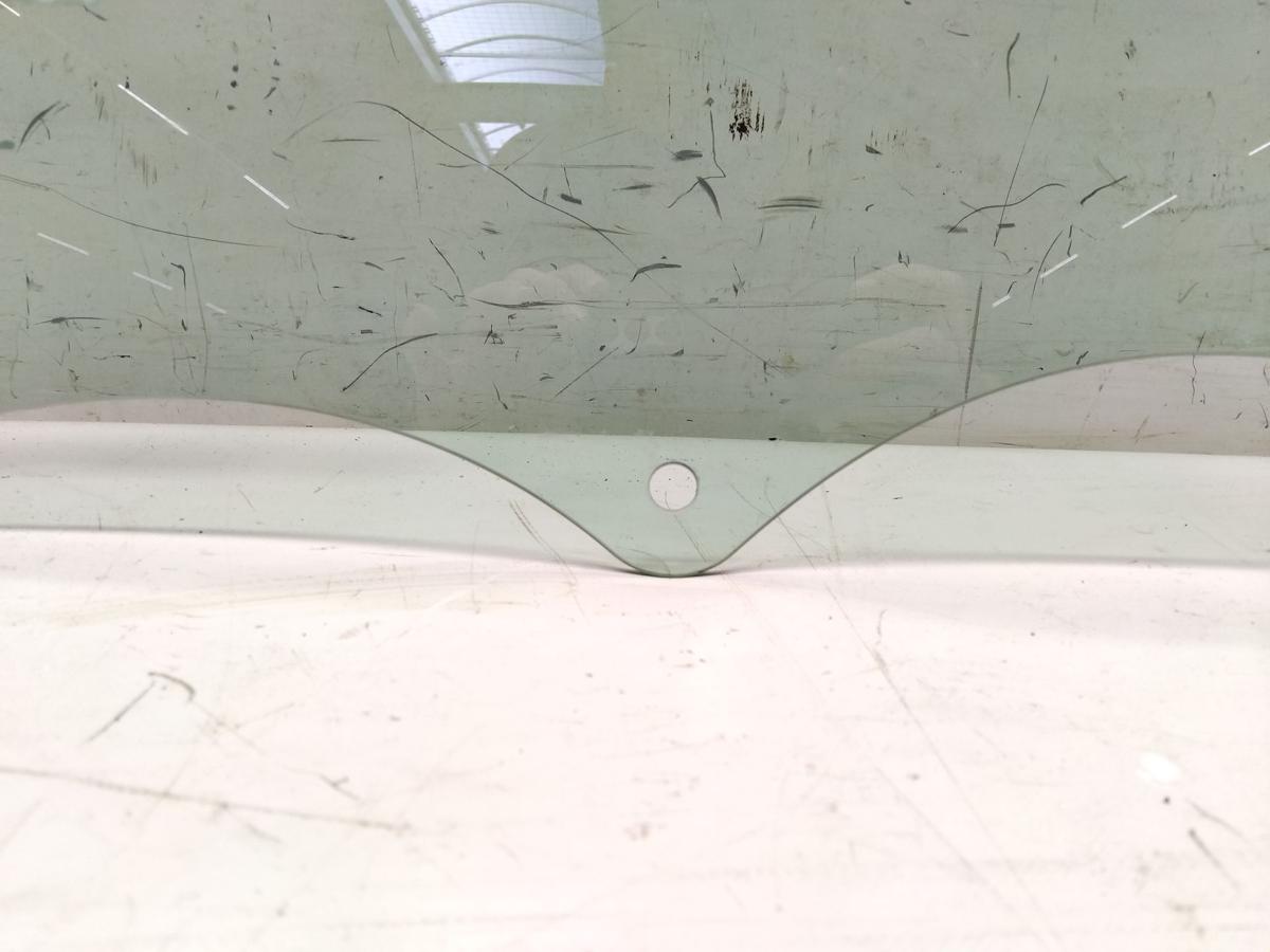 Renault Trafic 3 Türscheibe vorn links grüncolor Bj.2021