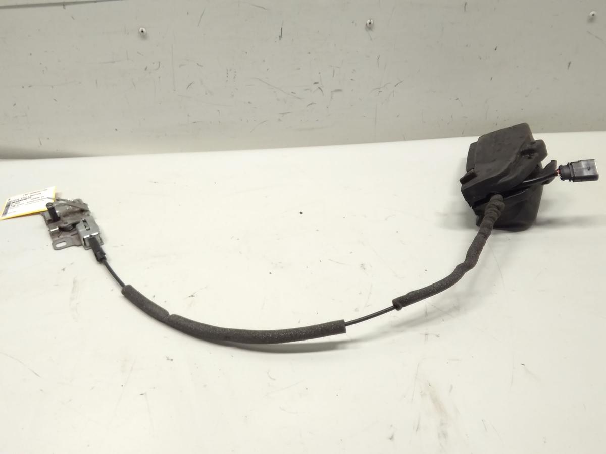 Audi A8 D3 4E Stellmotor Zuziehhilfe Schlie&szlig;platte Heckklappe 4E0827383C BJ2008