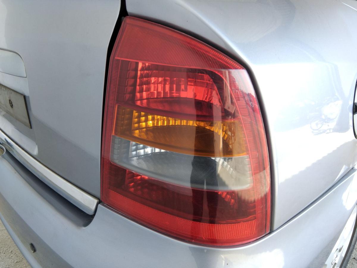 Opel Astra G Cabrio Coupe original Rückleuchte Heckleuchte rechts BJ2004 dunkel