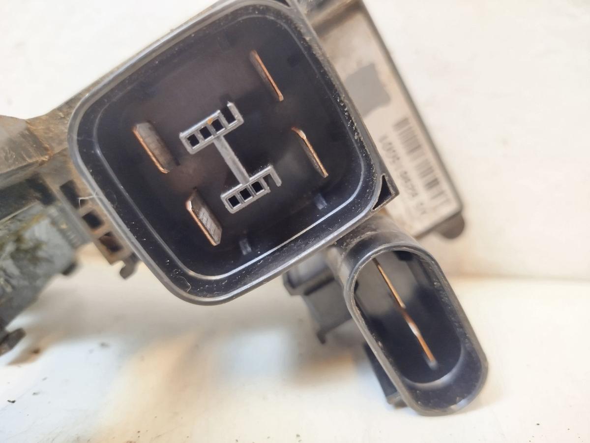 BMW 1er F20 Verteiler Fremdstart Batterie OEM Originalteil