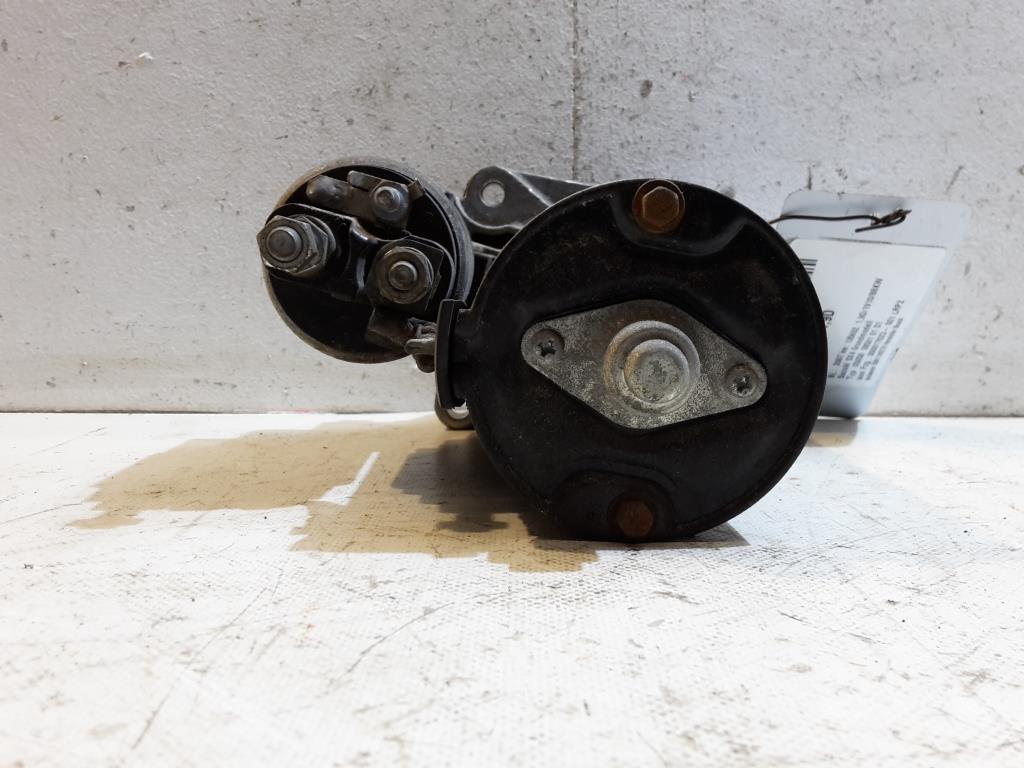 Suzuki SX4 BJ 2007 Anlasser Starter 1.9D 88KW 0001109270 Bosch