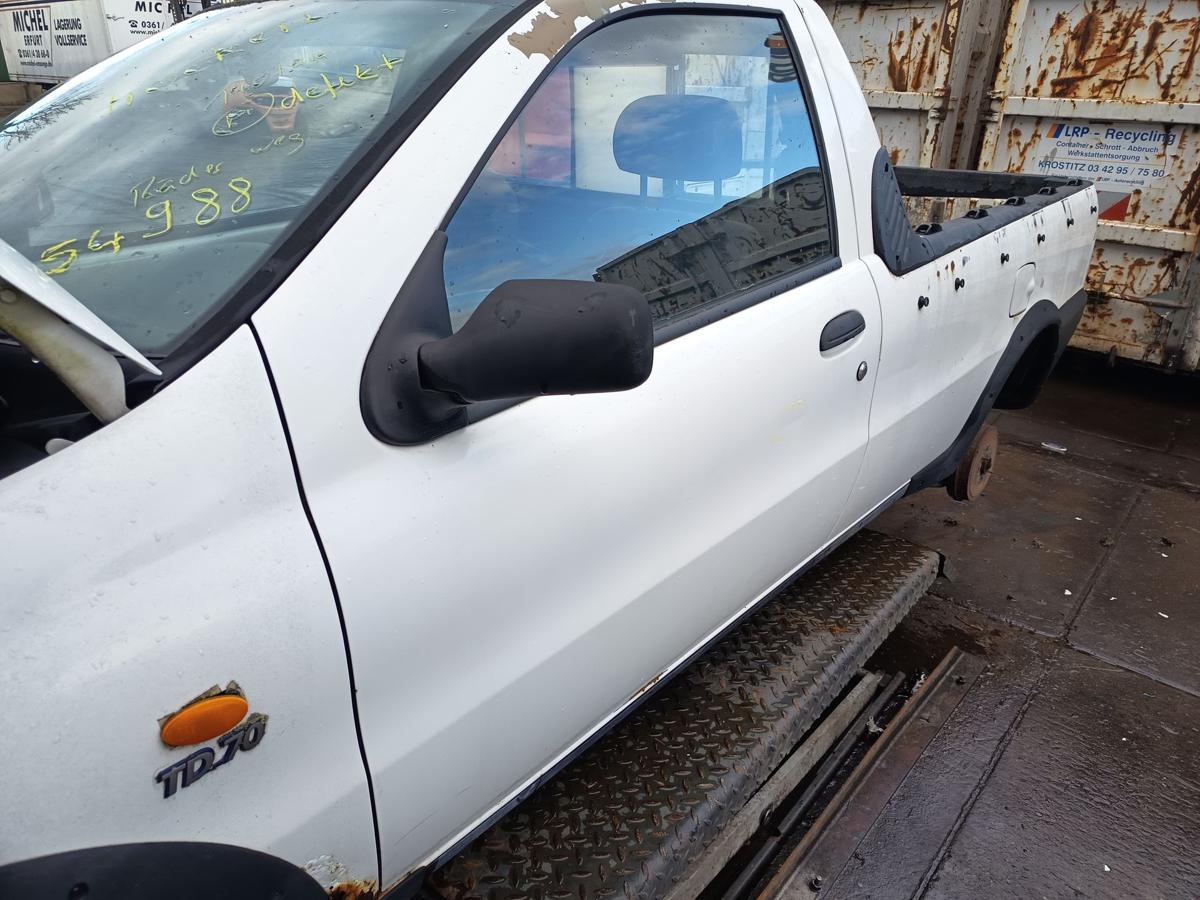 Fiat Strada I original T&uuml;r links Fahrer wei&szlig; uni Bj 2001