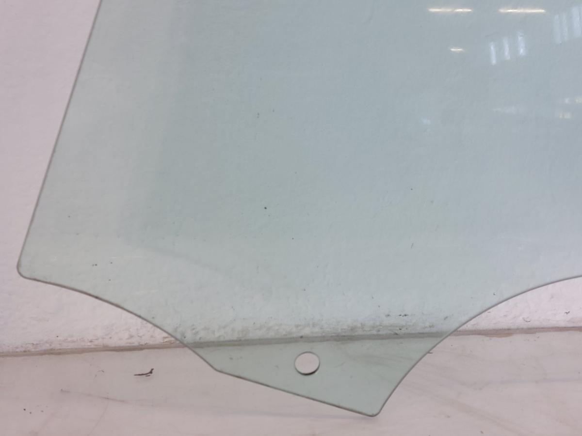 BMW 1er F20 Türscheibe vorn links Seitenscheibe Scheibe nur für 5 türer