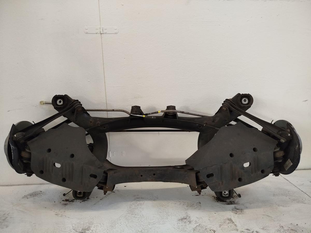 BMW 1er F20 Hinterachse Achsträger Hinterachsträger mit diversen Lenkern Achse