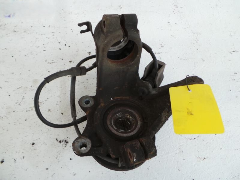 Citroen Xsara N6 Bj 99 Achsschenkel Radlagergeh&auml;use vorn rechts ABS 1,8 81kw