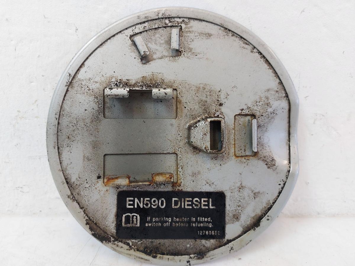 Saab 9-3 YS3 Kombi Tankklappe Tankdeckel Tankverschluss 309 Kristallsilber met
