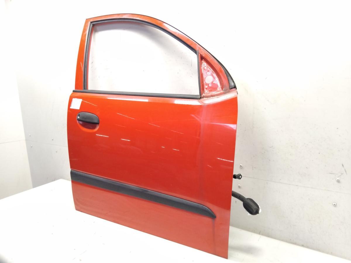 Hyundai i10 PA T&uuml;r vorn rechts Beifahrert&uuml;r ELECTRIC RED BJ2009