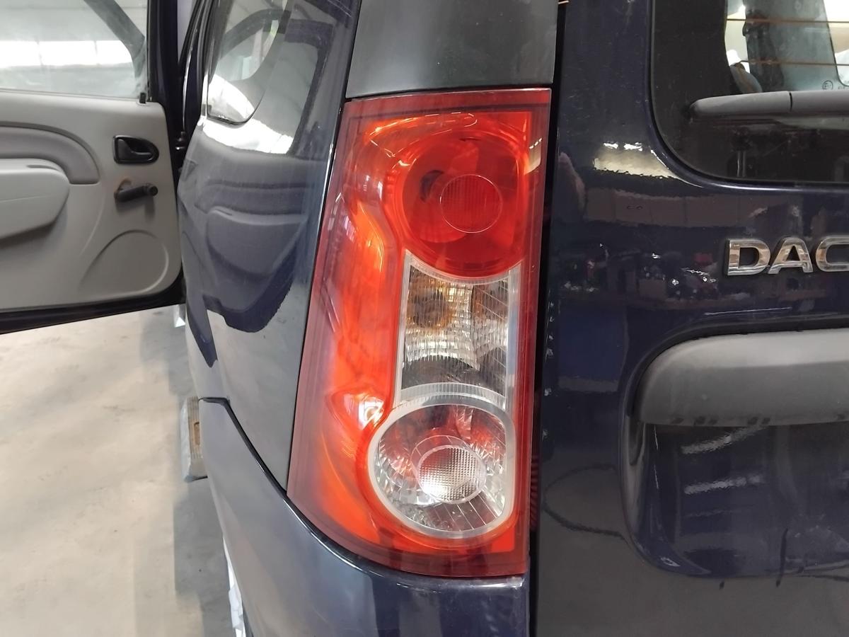 Dacia Logan MCV Kombi original Rückleuchte Heckleuchte links BJ2010