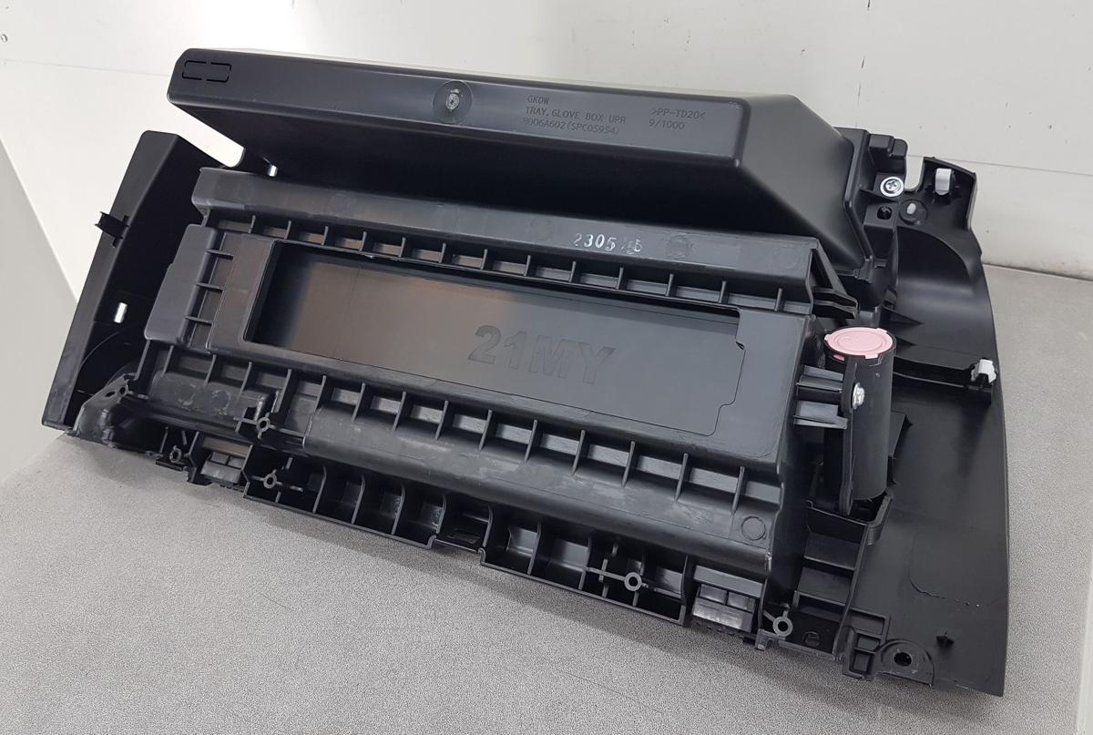 Mitsubishi Eclipse Cross Handschuhfach Handschuhkasten in schwarz Bj23 8006A602