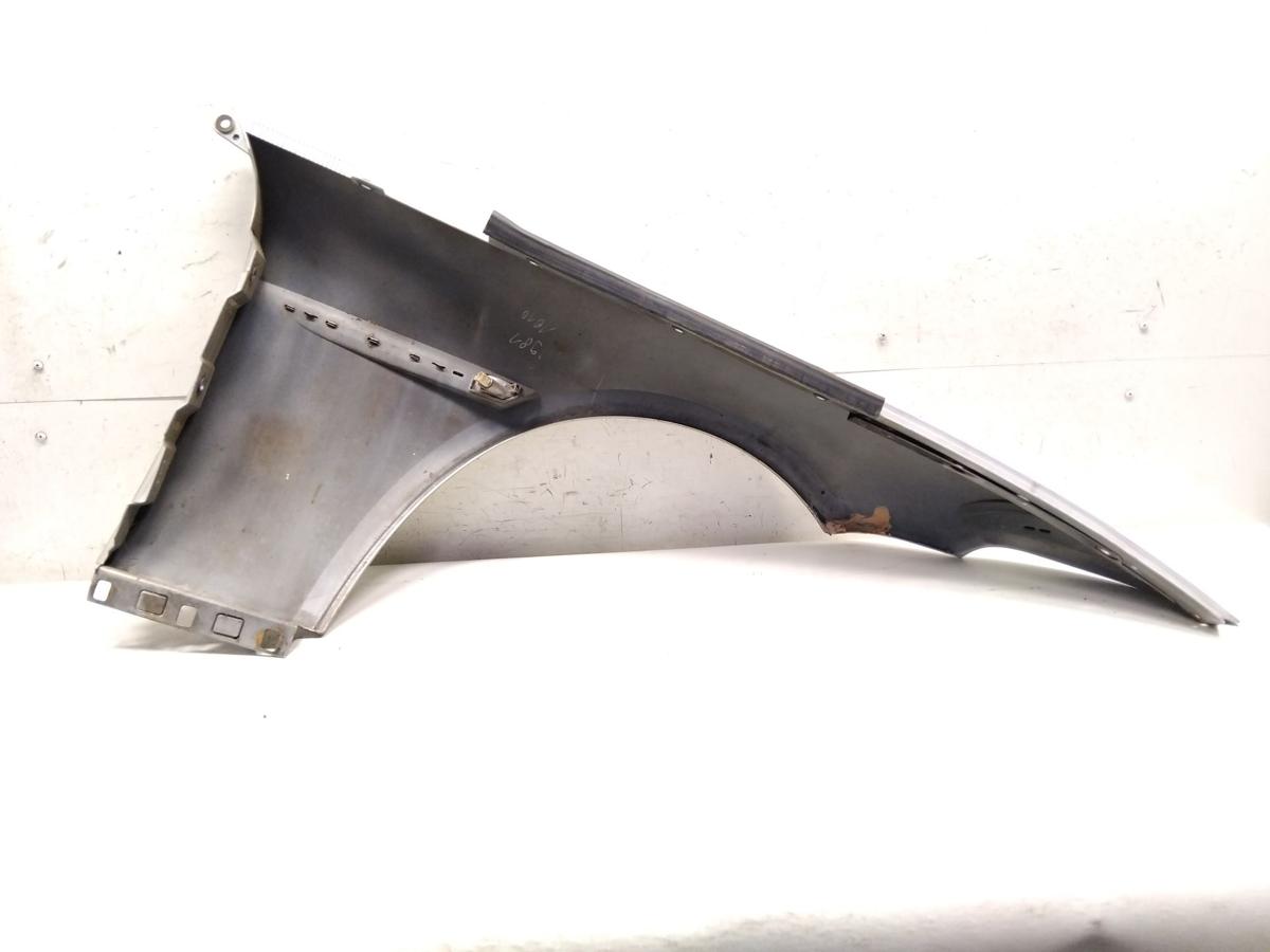 BMW 6er E63 E64 original Kotfl&uuml;gel links titansilbermetallic besch&auml;digt Bj.2006