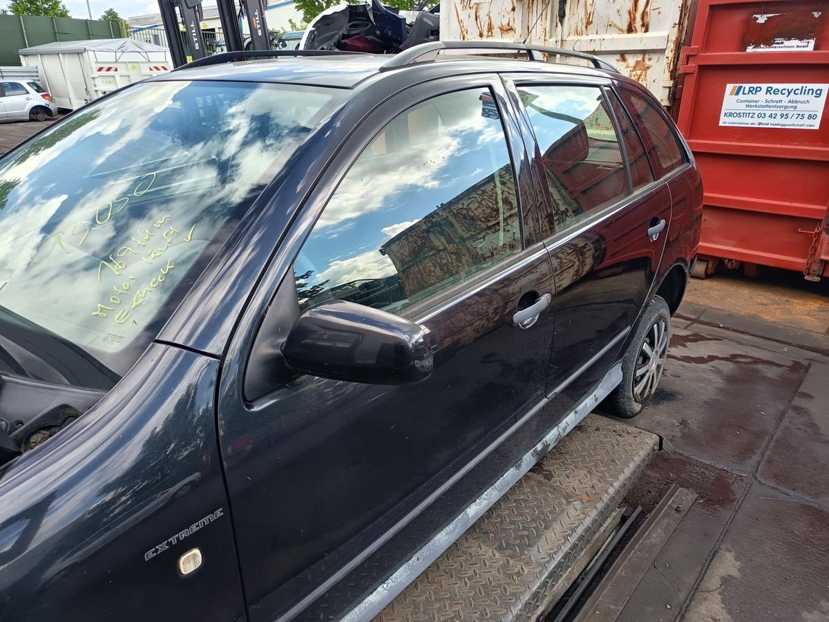 Skoda Fabia 6Y original T&uuml;r vorn links Fahrer Rohbau F9R Black Magic Bj 2004