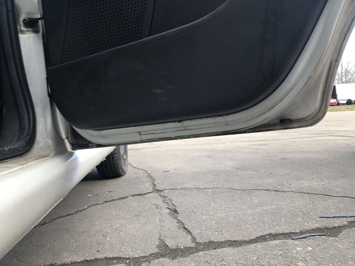 Citroen C3 Typ F T&uuml;r hinten rechts Fondt&uuml;r im Rohbau EWP Polar Wei&szlig;