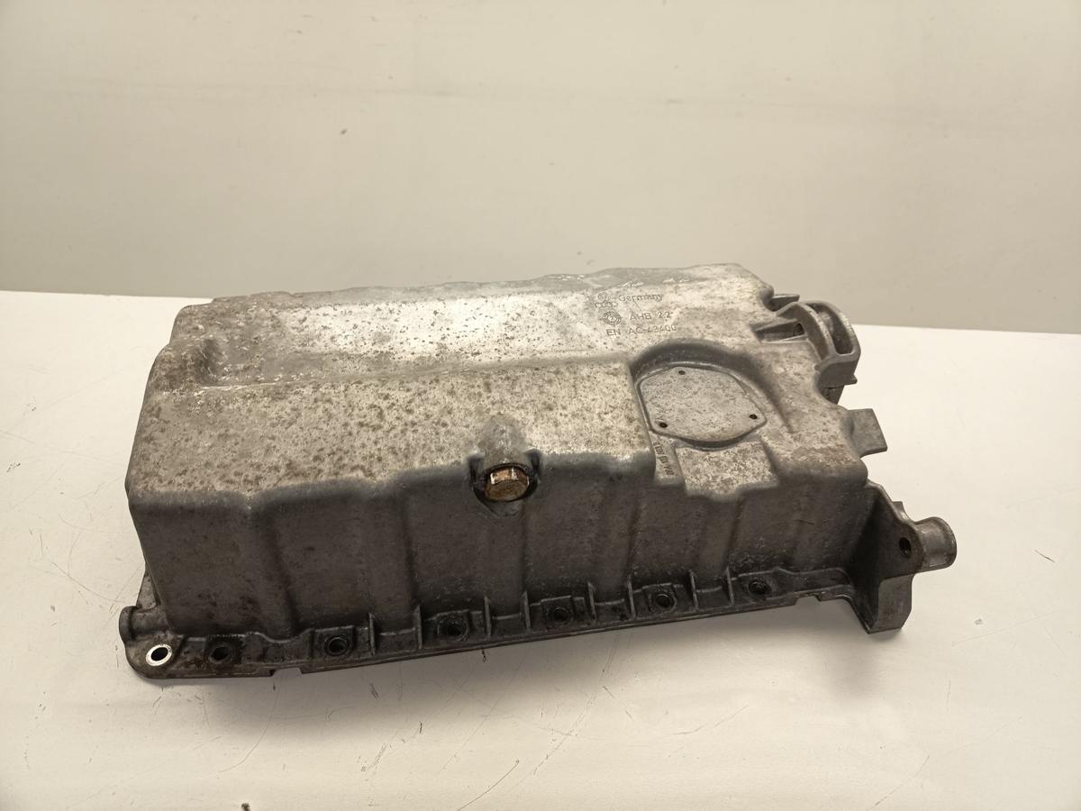 Seat Altea 5P orig Ölwanne Alu Benzin 1,6l 75kW BGU Bj 2005