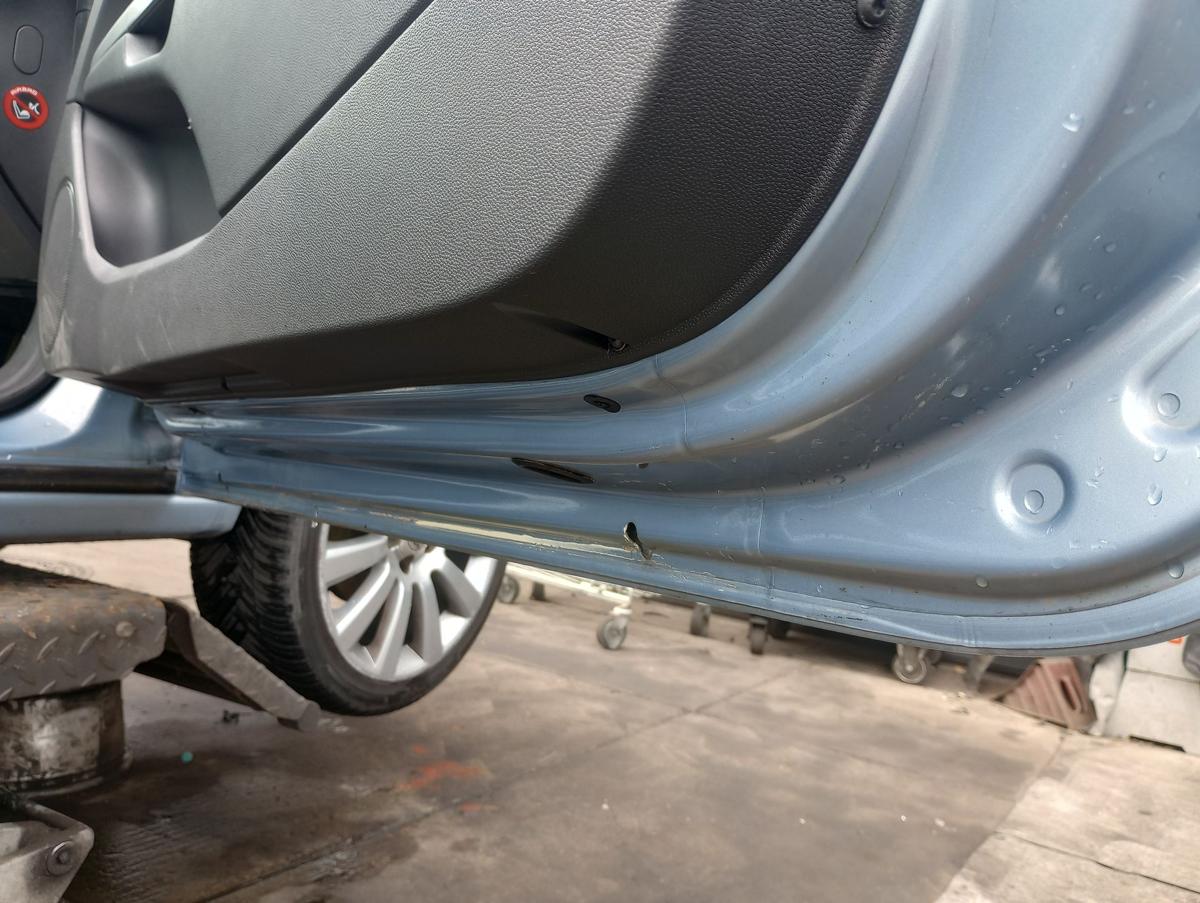 Opel Astra H TwinTop orig Tür rechts Cabrio Z21C Blau Bj 2008