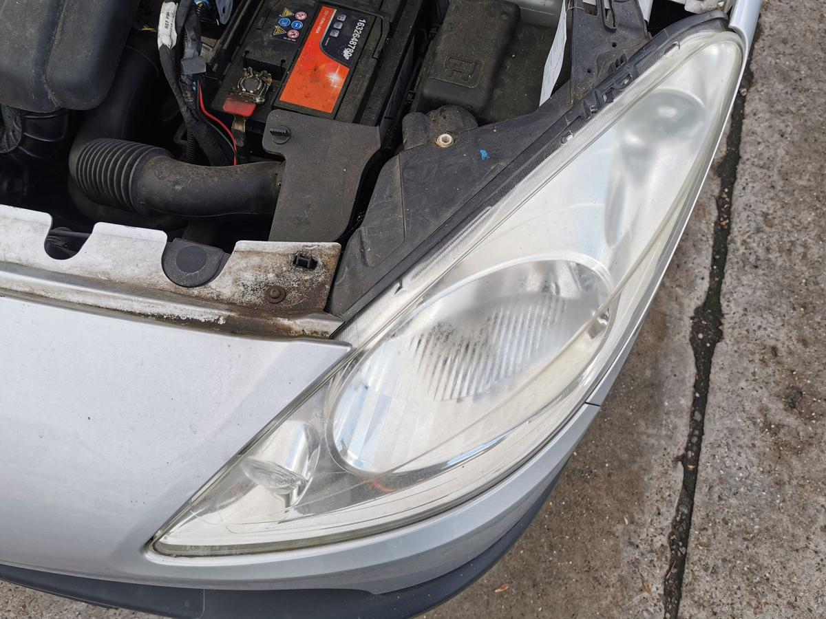 Peugeot 1007 K Scheinwerfer Hauptscheinwerfer Lampe vorn links Valeo Trübung