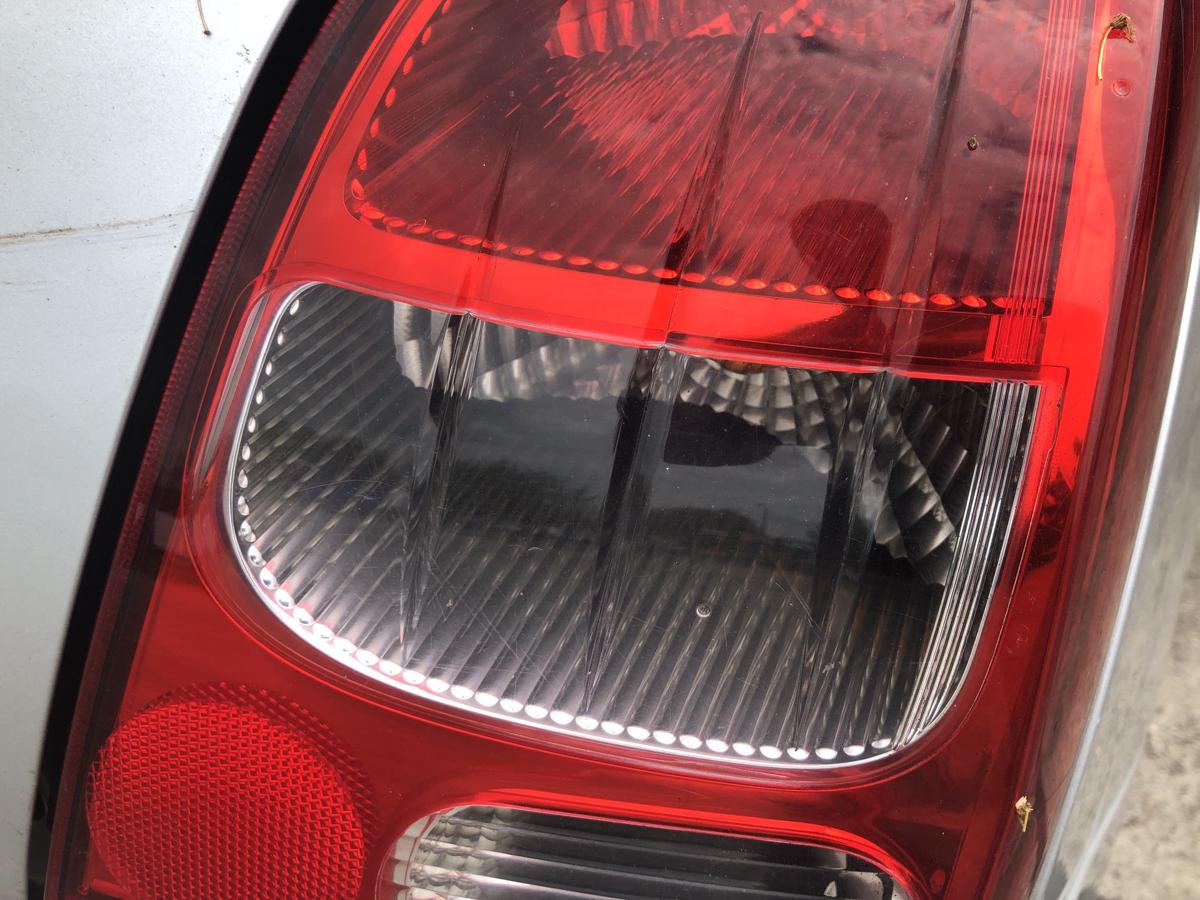 Renault Twingo 2 II R&uuml;ckleuchte rechts R&uuml;cklicht Heckleuchte Schlusslicht 07-12