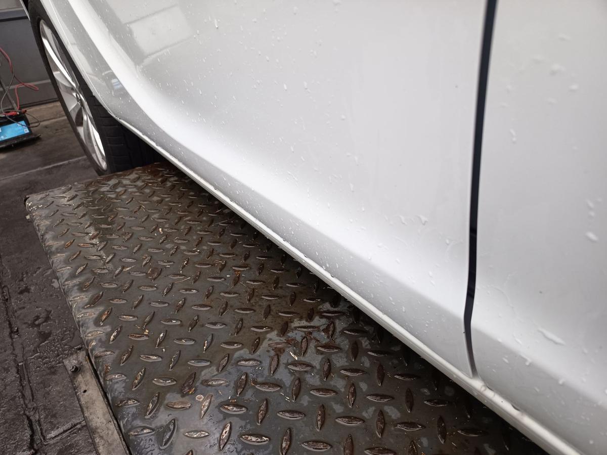 Opel Meriva B original T&uuml;r vorn links Fahrer Rohbau Z474 Casablancawei&szlig; Bj 2013