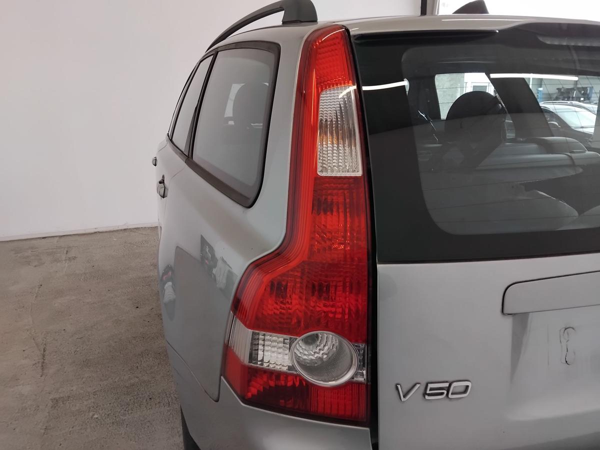 Volvo V50 II Kombi original R&uuml;ckleuchte Schlussleuchte links BJ2007