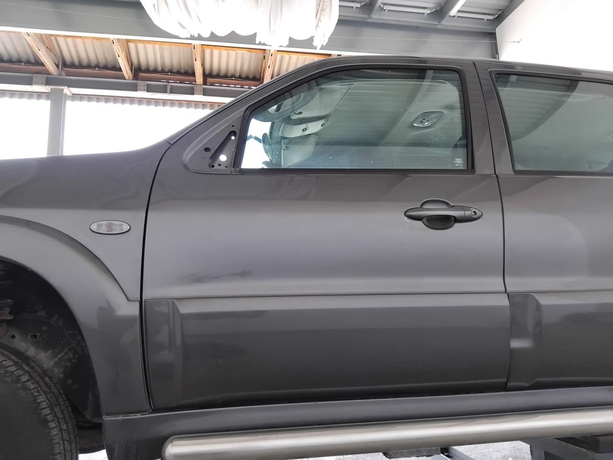 Mazda Tribute EP2 T&uuml;r vorn links Fahrert&uuml;r graumetallic BJ2006 Anrostung