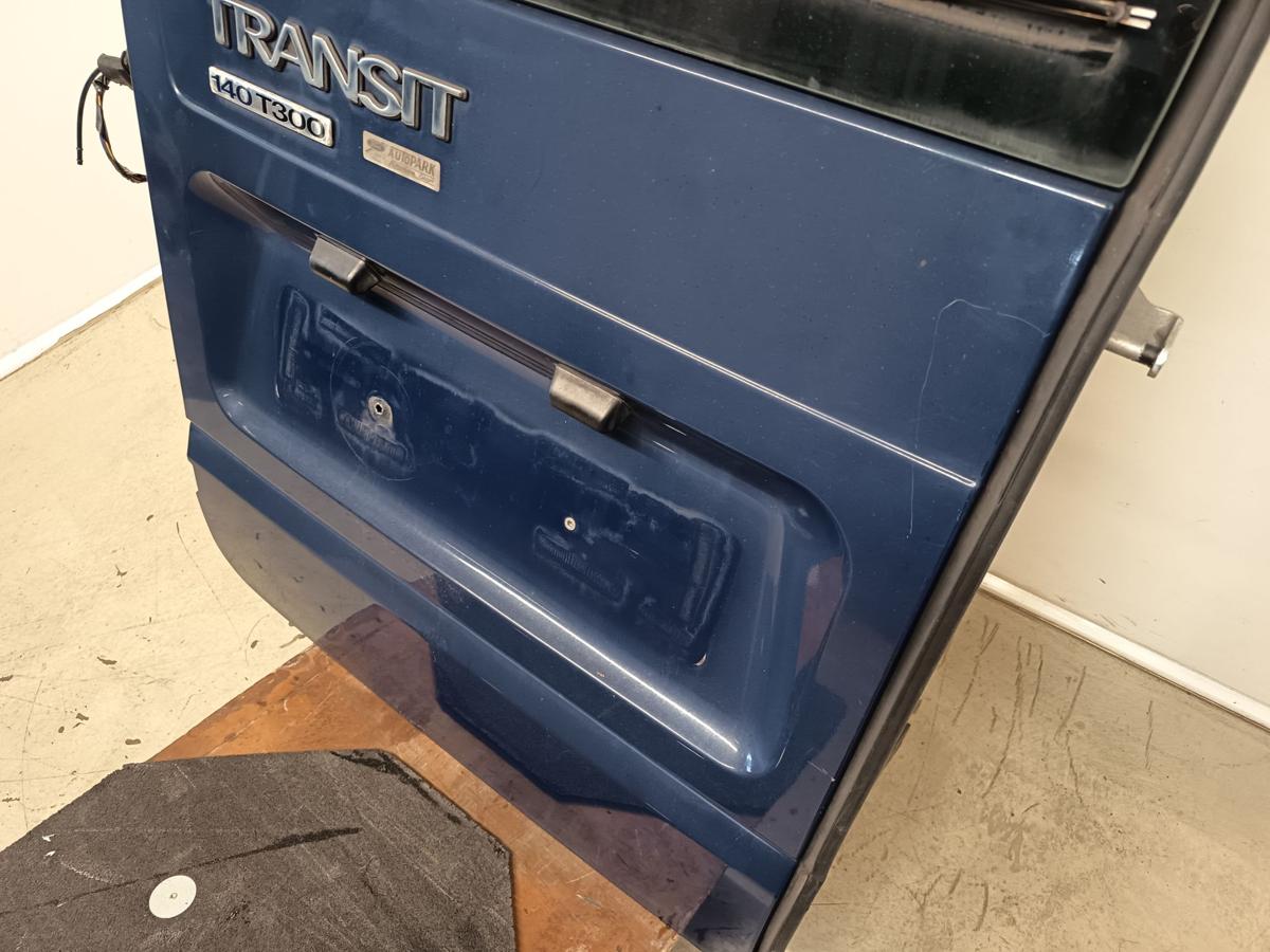 Ford Transit TT9 Heckfl&uuml;gelt&uuml;r links mit Fenster H2 180&deg; Blazerblue Bj 2013