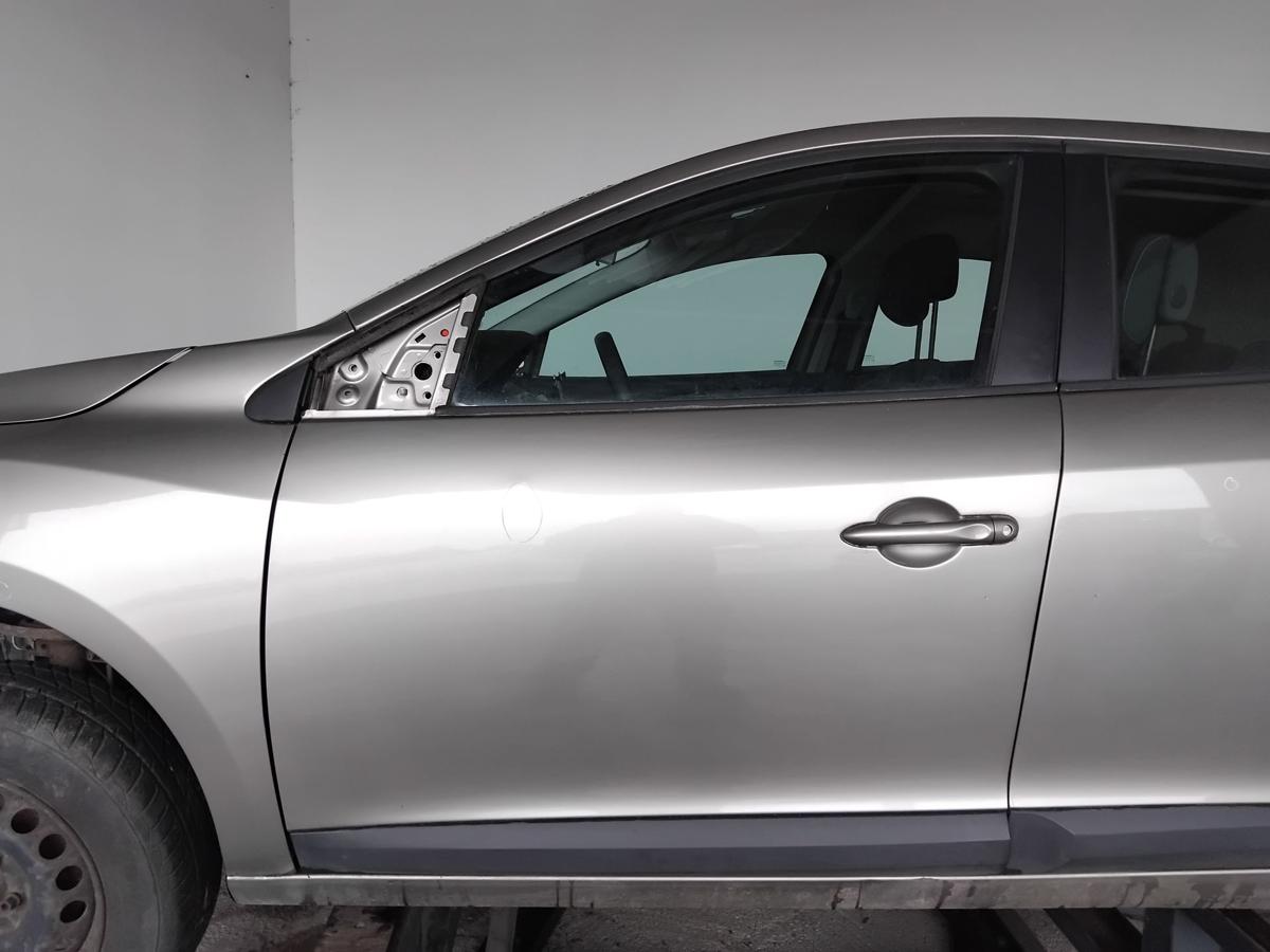 Renault Megane 3 T&uuml;r vorn links Fahrert&uuml;r TEHNK Beige Cendre Nacrec 5t&uuml;rig BJ08