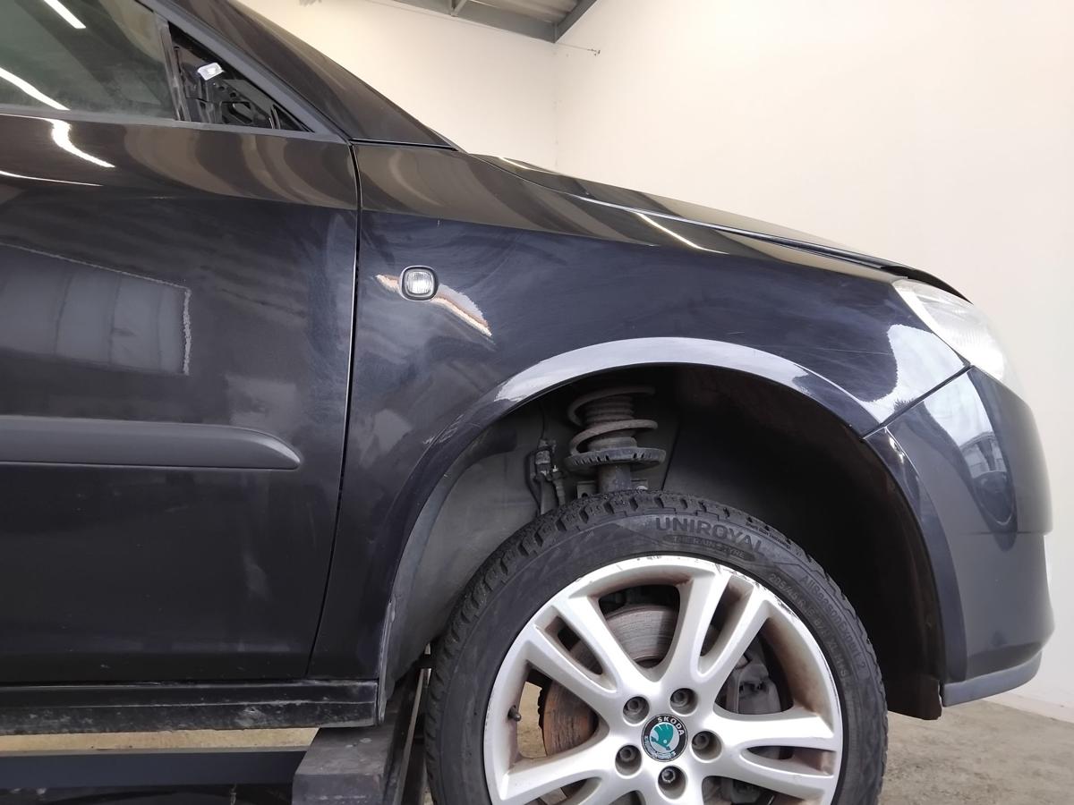 Skoda Roomster 5J original Kotfl&uuml;gel vorn rechts LF9R Blackmagicmetallic BJ2008