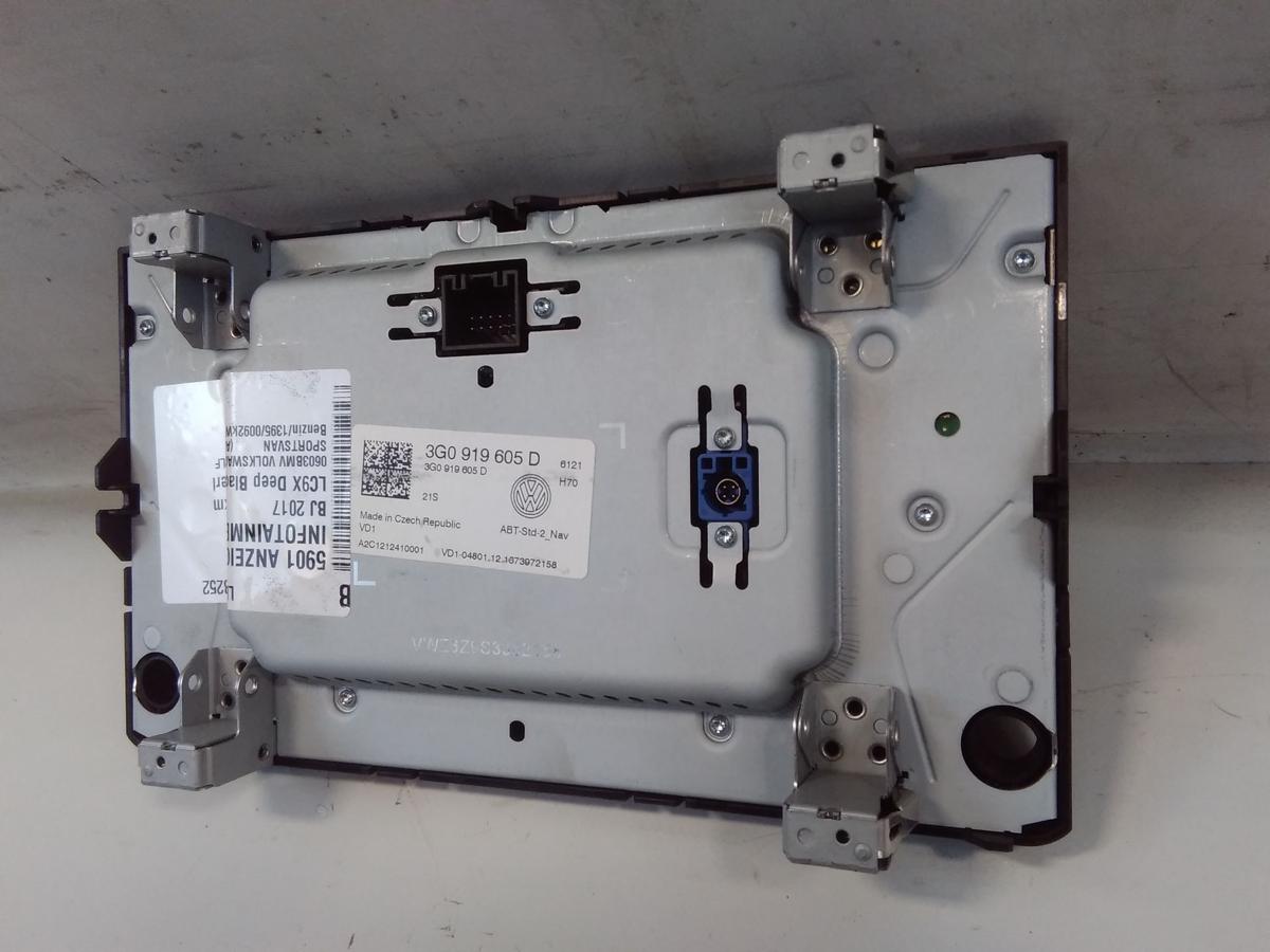 VW Golf Sportsvan original Anzeige- und Bedieneinheit Discover Media Bj.2017