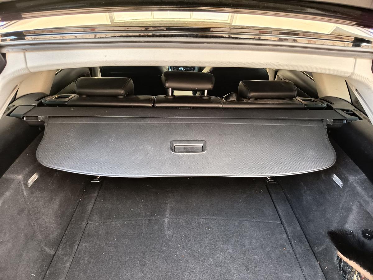 Audi A4 B8 8K Avant original Laderaumabdeckung Rollo 94H soul 8K9863553 Bj 2009