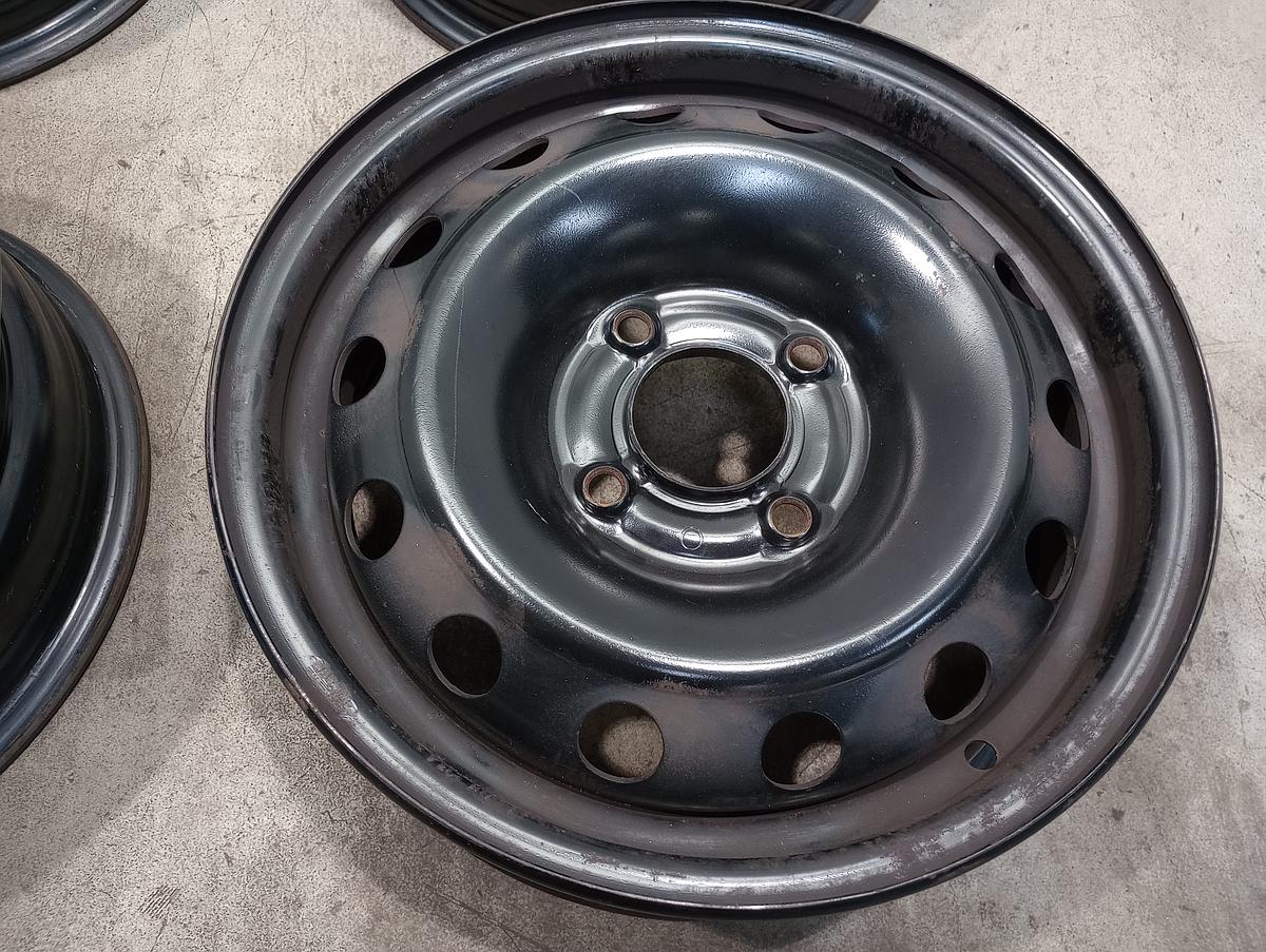 Peugeot 206 original Stahlfelgensatz Stahlfelgen 14 Zoll Bj 2003 Peugeot 206 original Stahlfelgensatz Stahlfelgen 14 Zoll Bj 2003