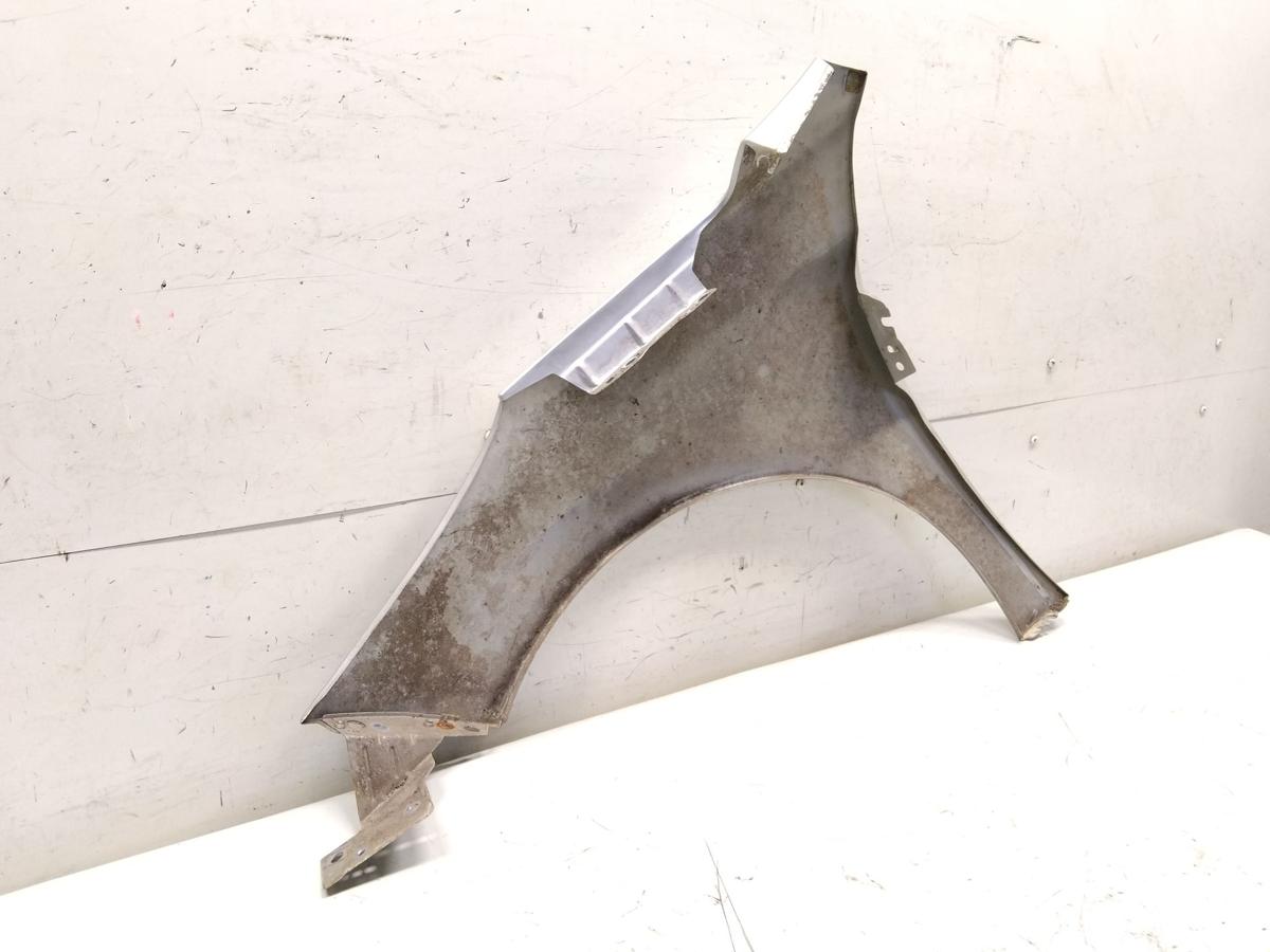 Peugeot 207 SW original Kotfl&uuml;gel vorn rechts silber EZR aluminiumgrau Bj.2007