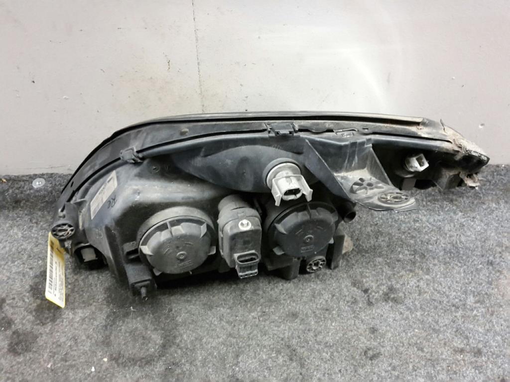 Renault Scenic BJ 2000 Scheinwerfer vorn rechts Lampe 7700432097 Valeo 99-03