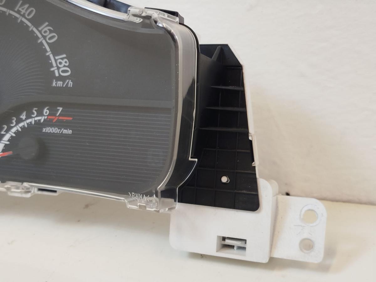 Toyota IQ Typ AJ Kombiinstrument Tacho 1.0 50kw Automatik Cockpit Instrumente