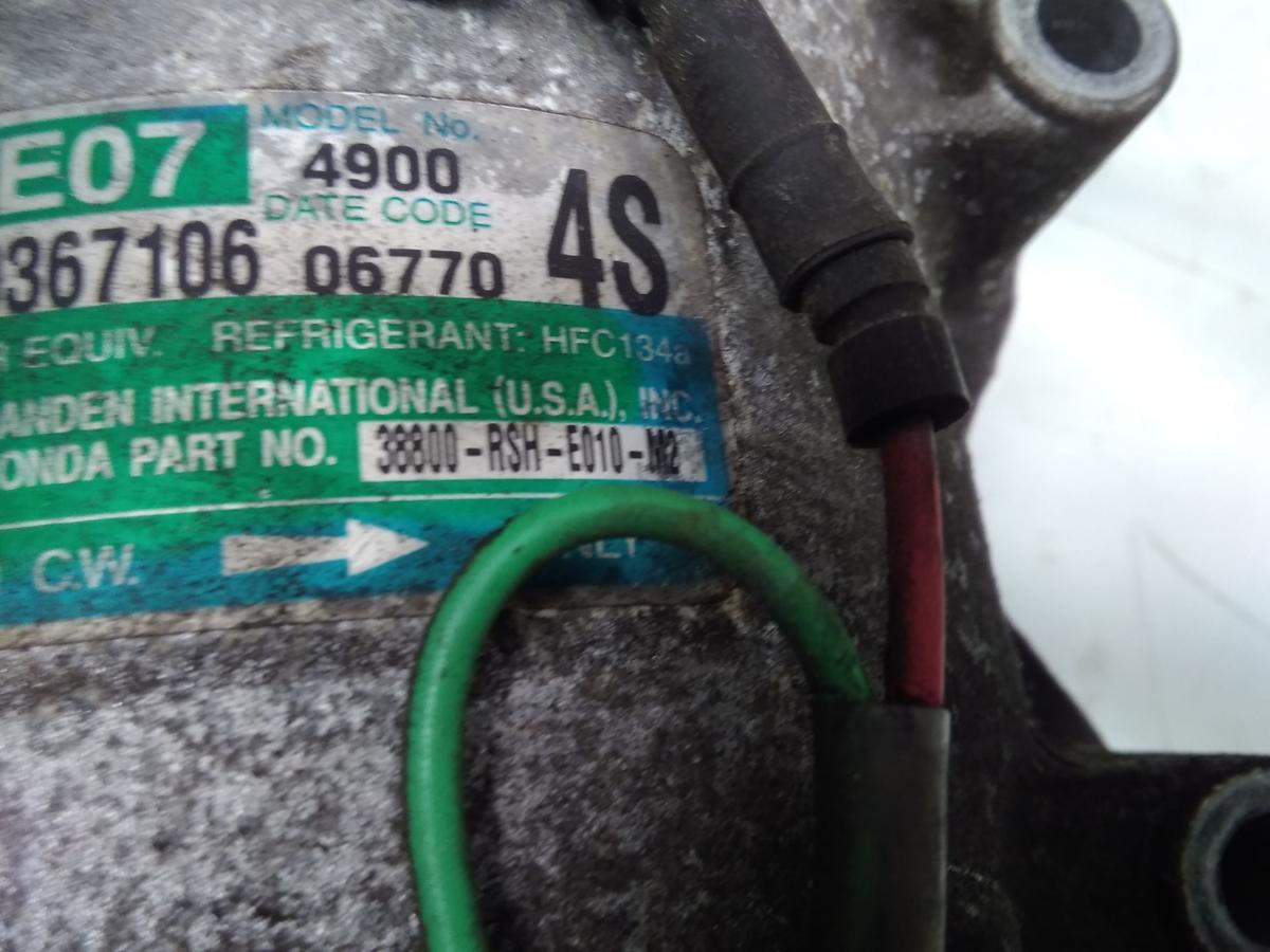 Honda Civic VIII FK FN original Klimakompressor 1.4 61kw BJ2008 38800RSHE010