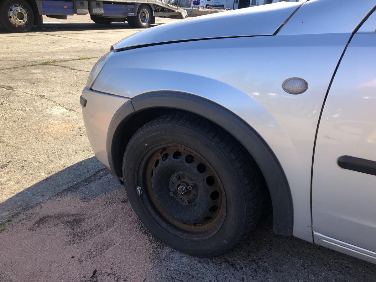 Opel Corsa C ab 2003 Kotflügel vorn links Fahrerseite Z157 Starsilber