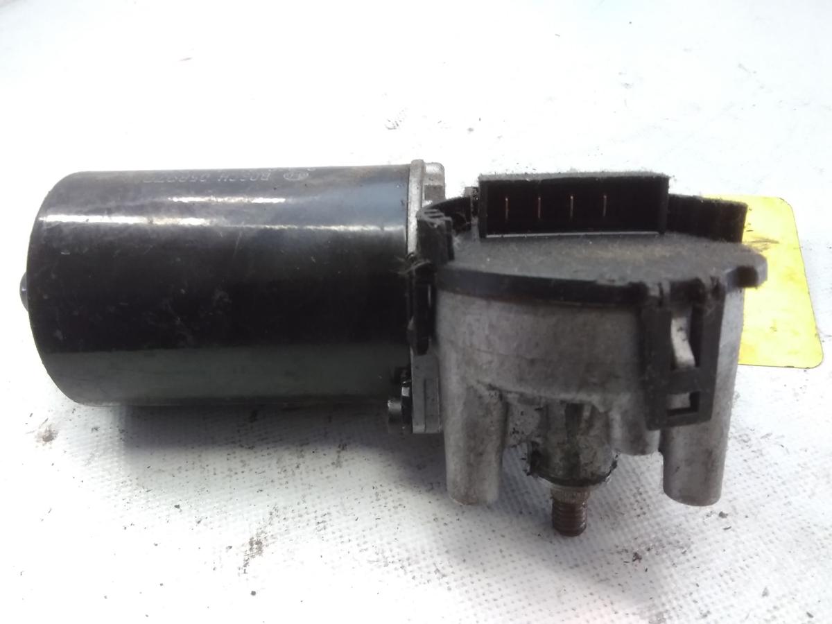 Audi A6 4B original Wischermotor vorn 0390241140 BJ1997